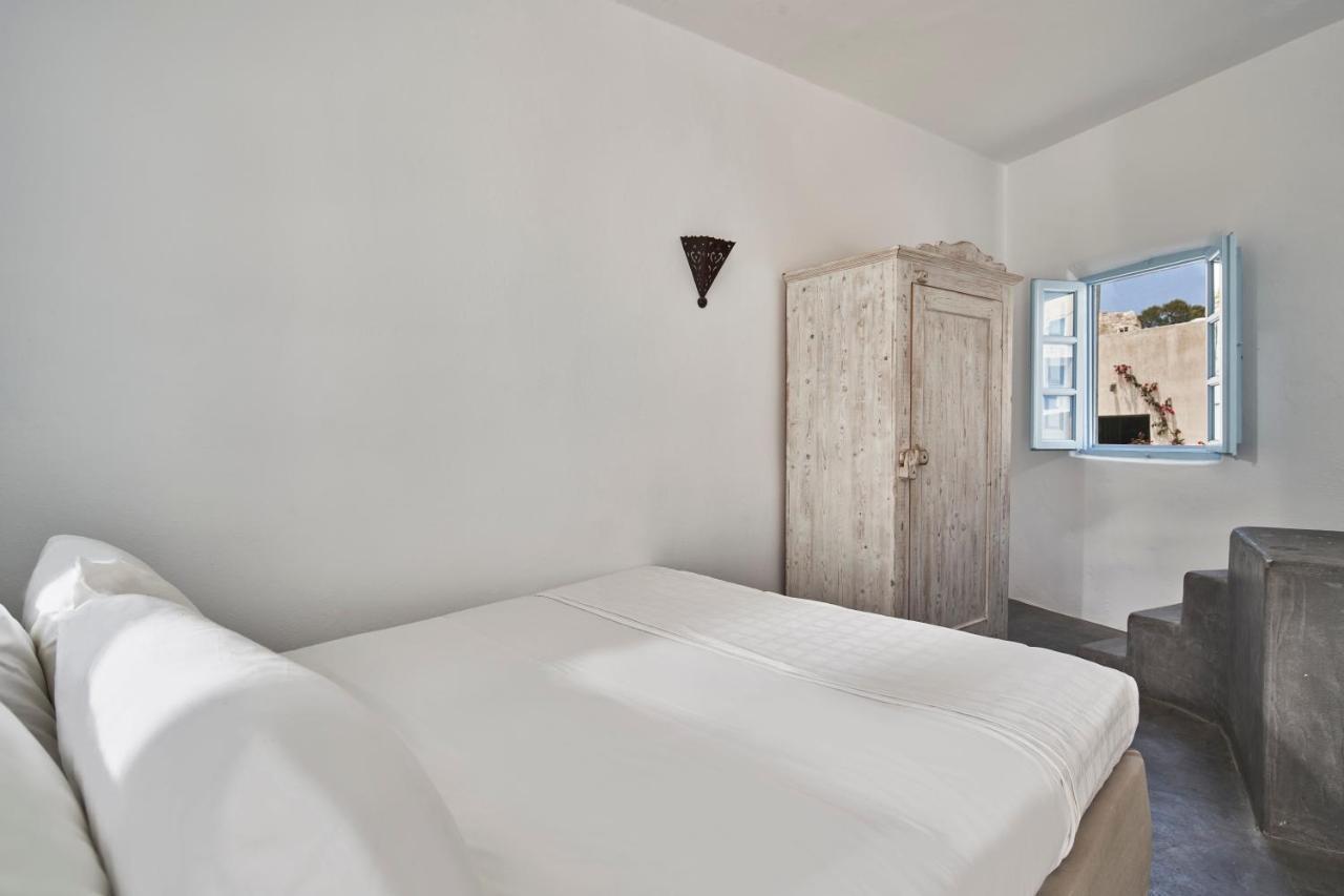 2 Bedroom Charming Villa With Outdoors Jacuzzi ميغالوخوري المظهر الخارجي الصورة